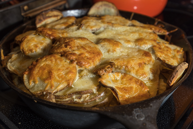 Cast Iron Skillet Scalloped Potatoes